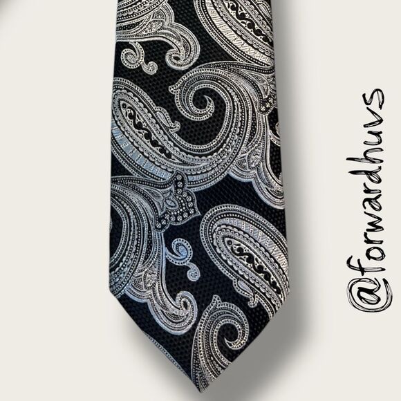 Christian Aujard Paris Black & Silver Paisley Necktie – 100% Polyester - Picture 3 of 9